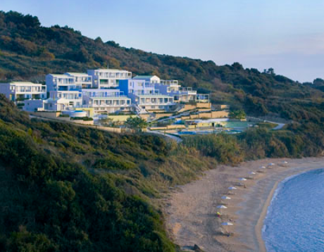   - ,  Mare Dei Suites Ionian Resort
 - ,  ,         .  ,        .       ,   .

